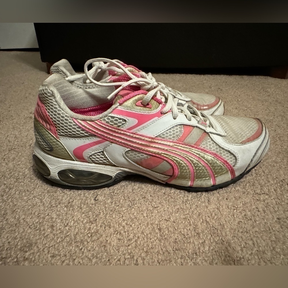 PUMA pink, grey and white‎ sneakers size 9.5